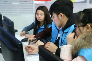 财经贸易系学生荣获重庆市高等职业院校技能竞赛“市场营销技能”两个一等奖