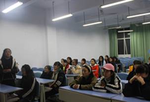 财经贸易系开展“传承中华传统文化”主题班会活动