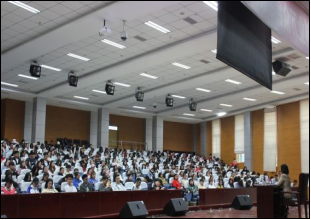 财经贸易系举办“大学生心理健康教育”主题讲座