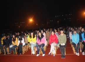 财经贸易系召开学生大会