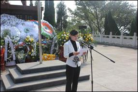财经贸易系开展“我们的节日•清明祭扫烈士墓活动”