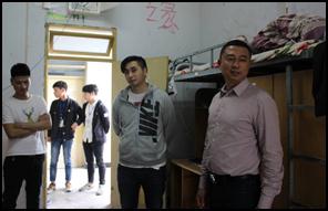 财经贸易系开展学生寝室安全卫生大检查