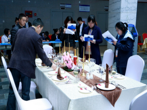 财经贸易系旅游管理专业学生在重庆市第十届 高等职业院校中西餐主题宴会设计技能服务大赛中获奖